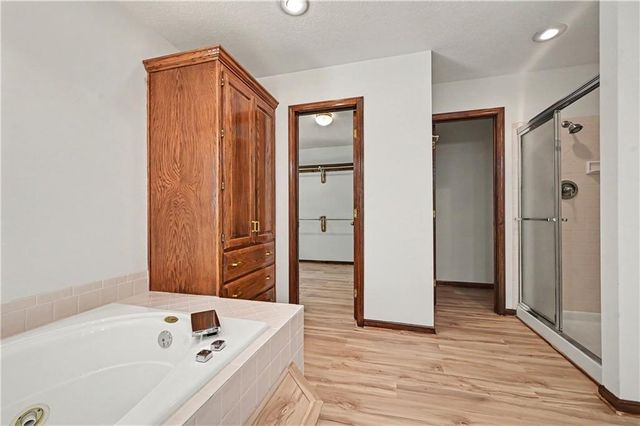 5500 NW 62nd Street, Kansas City, MO 64151