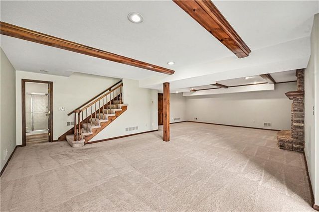 5500 NW 62nd Street, Kansas City, MO 64151