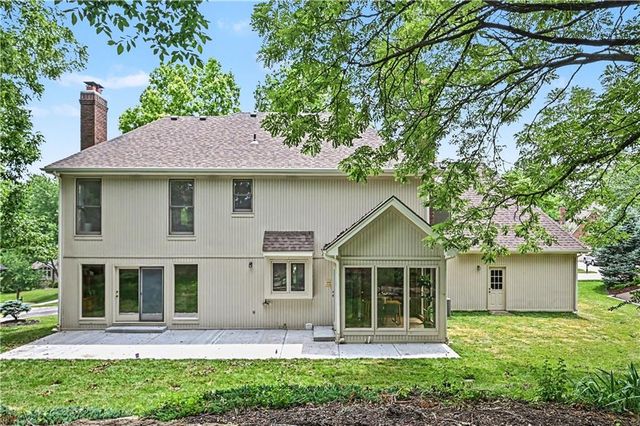 5500 NW 62nd Street, Kansas City, MO 64151