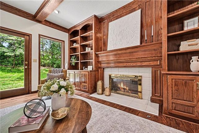 5500 NW 62nd Street, Kansas City, MO 64151