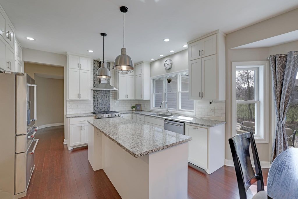 865 Bayside Lane, Minnetrista, MN 55364