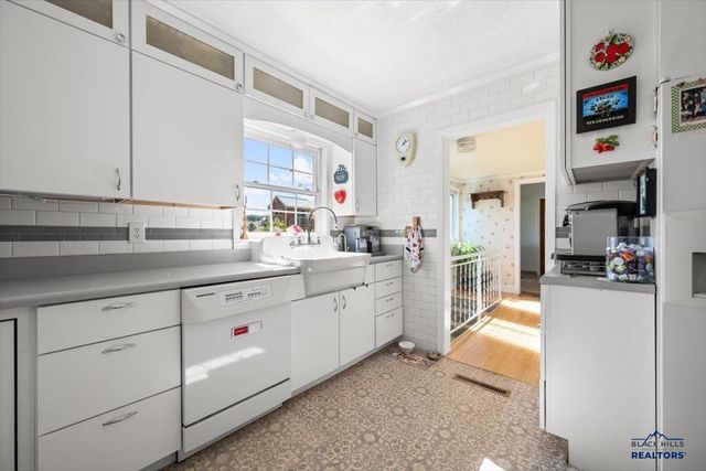 10169 HOMESTAKE RD, Spearfish, SD 57783