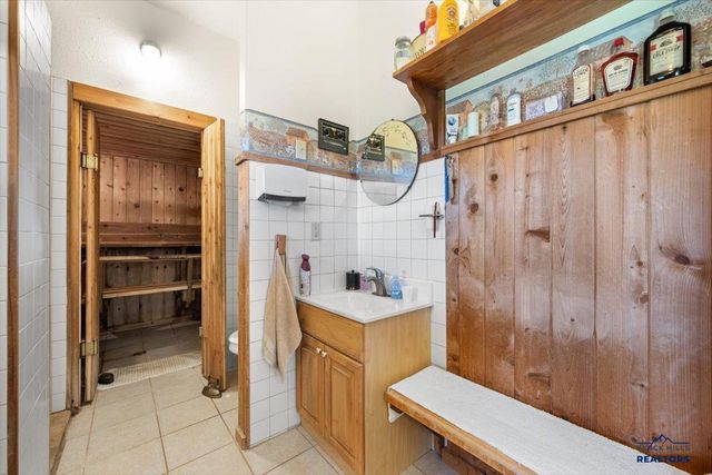 10169 HOMESTAKE RD, Spearfish, SD 57783