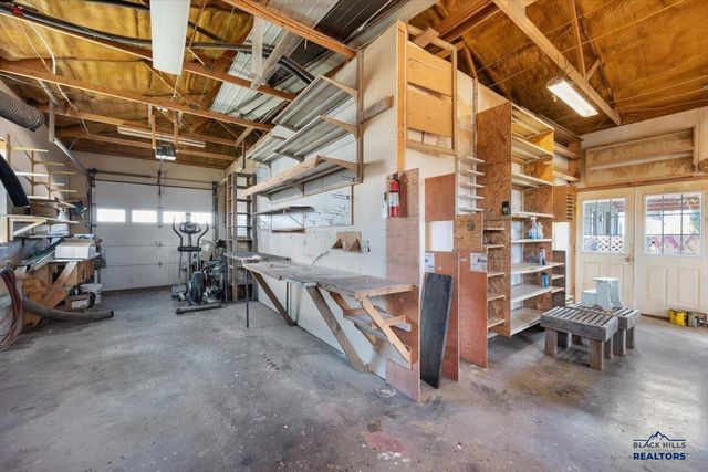 10169 HOMESTAKE RD, Spearfish, SD 57783