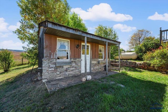 10169 HOMESTAKE RD, Spearfish, SD 57783