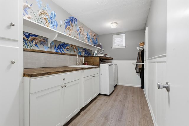 2112 Coral Drive, Arlington, TX 76010