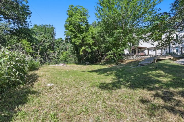2112 Coral Drive, Arlington, TX 76010