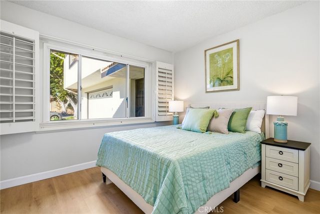 5032 Galway, Huntington Beach, CA 92649