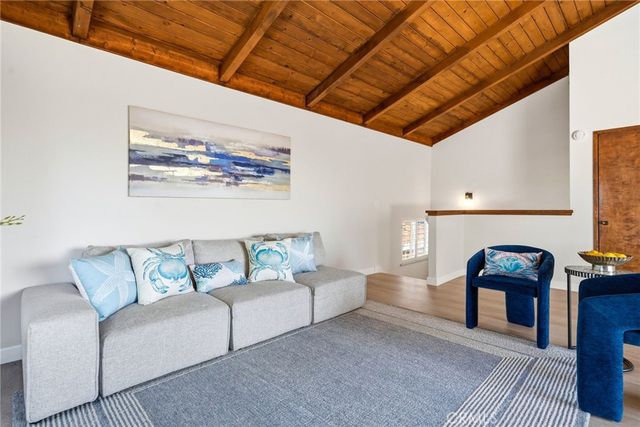 5032 Galway, Huntington Beach, CA 92649