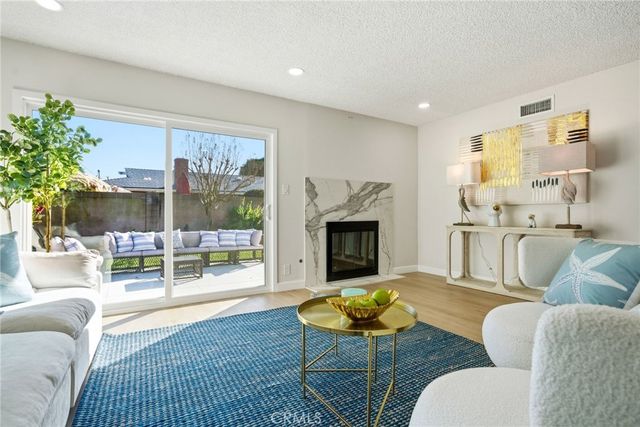 5032 Galway, Huntington Beach, CA 92649