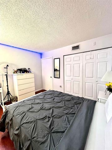 2075 SW 122nd Ave 404, Miami, FL 33175