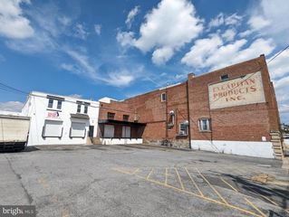 301 E LIBERTY STREET, Lancaster, PA 17602