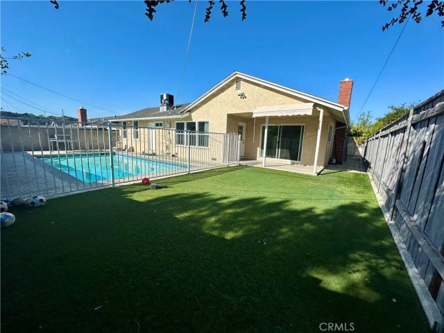 354 S Pepper Avenue, Glendora, CA 91741