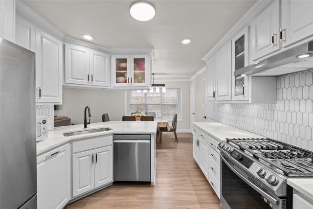 1825 Juniper Lane, Lewisville, TX 75077