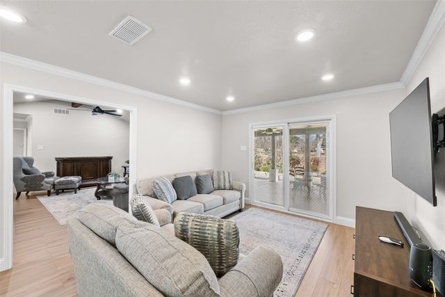 1825 Juniper Lane, Lewisville, TX 75077