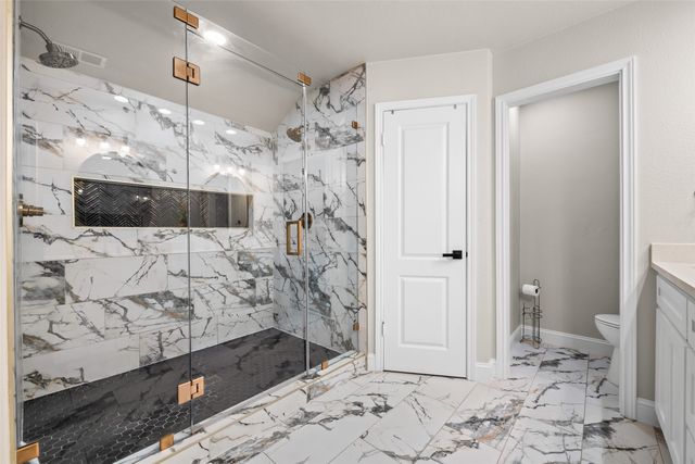 1825 Juniper Lane, Lewisville, TX 75077