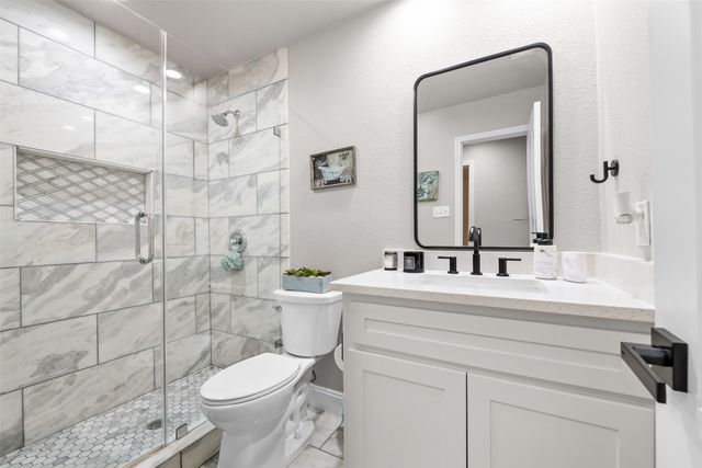 1825 Juniper Lane, Lewisville, TX 75077