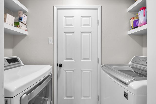 1825 Juniper Lane, Lewisville, TX 75077