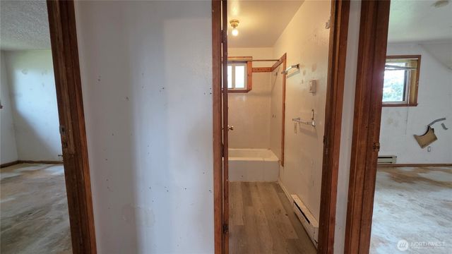 836 E 47TH, Tacoma, WA 98404