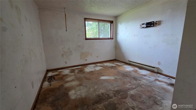 836 E 47TH, Tacoma, WA 98404
