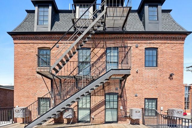 105 Broadway 3, Chelsea, MA 02150