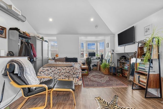 105 Broadway 3, Chelsea, MA 02150