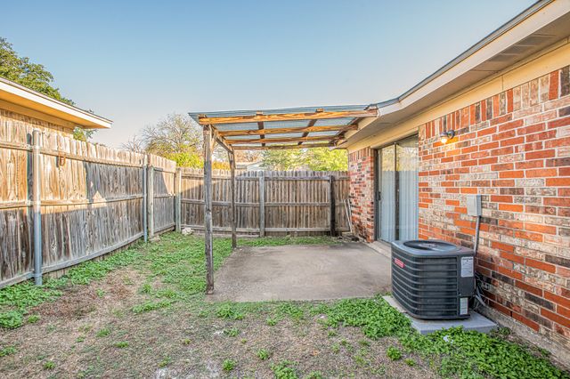 5013 Geddes Avenue A, Fort Worth, TX 76107