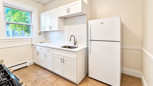 229 Jackson St 1, Lawrence, MA 01841