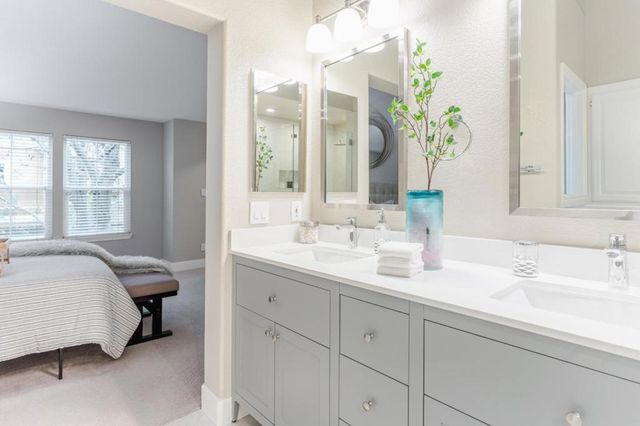 415 Camille Circle 16, San Jose, CA 95134