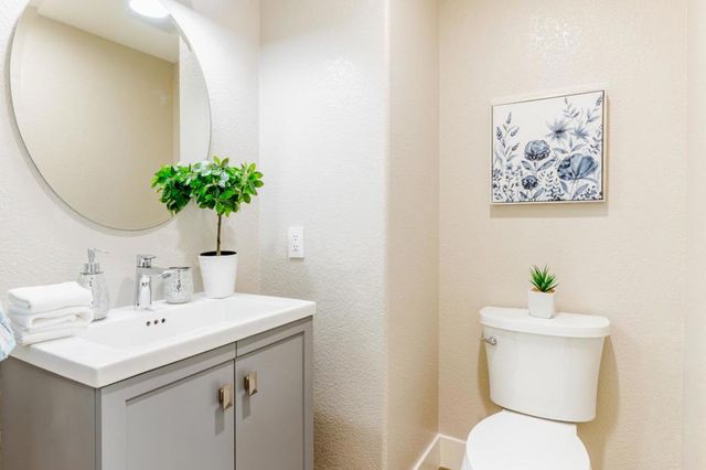 415 Camille Circle 16, San Jose, CA 95134