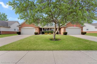 23714 N Park Drive, New Boston, MI 48164