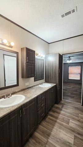 45 Bravo Road, Pottsboro, TX 75076