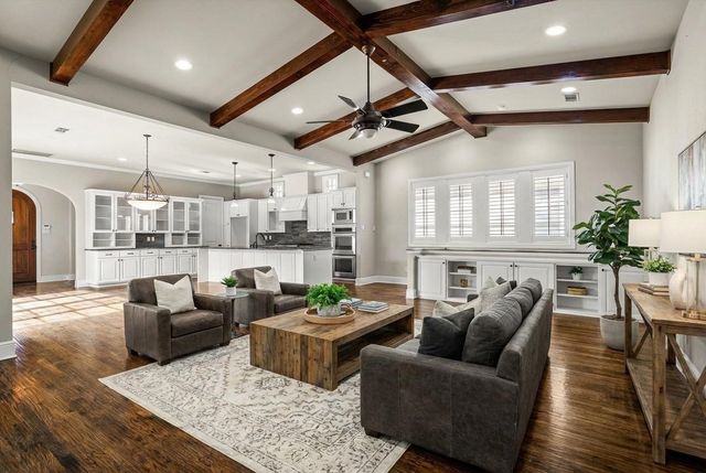 2537 Lubbock Avenue, Fort Worth, TX 76109