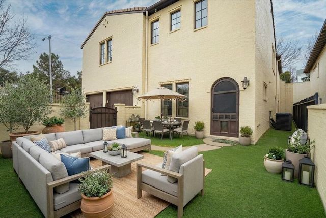 2537 Lubbock Avenue, Fort Worth, TX 76109