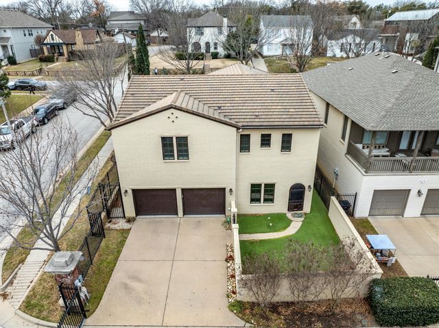 2537 Lubbock Avenue, Fort Worth, TX 76109