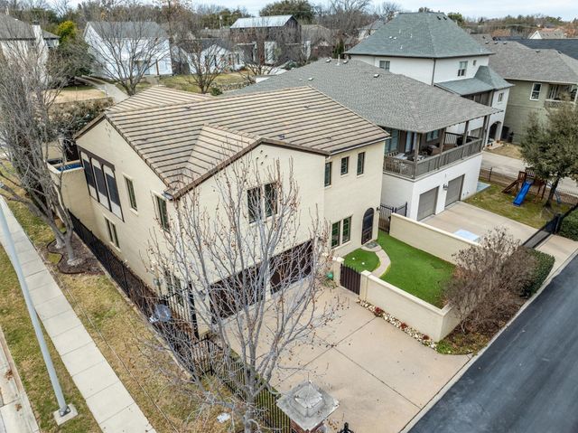 2537 Lubbock Avenue, Fort Worth, TX 76109