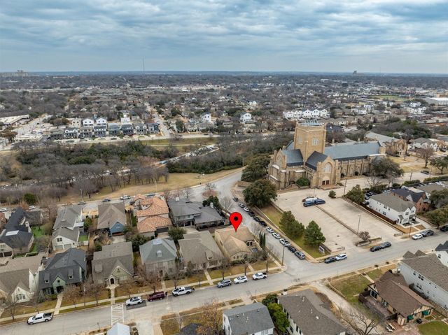 2537 Lubbock Avenue, Fort Worth, TX 76109