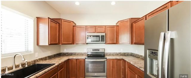 506 W LATONA Road, Phoenix, AZ 85041