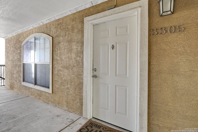 7323 Snowden Rd Apt 3305, San Antonio, TX 78240