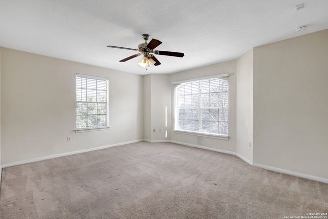 7323 Snowden Rd Apt 3305, San Antonio, TX 78240