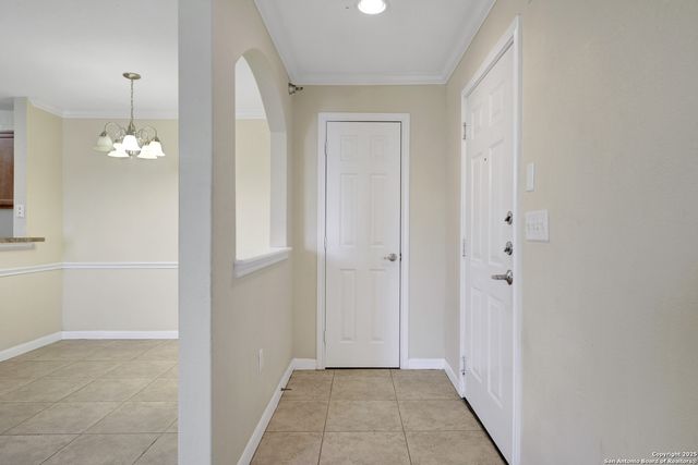 7323 Snowden Rd Apt 3305, San Antonio, TX 78240