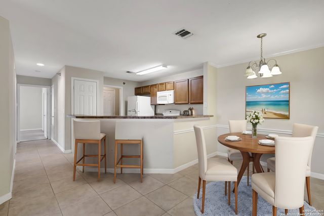 7323 Snowden Rd Apt 3305, San Antonio, TX 78240