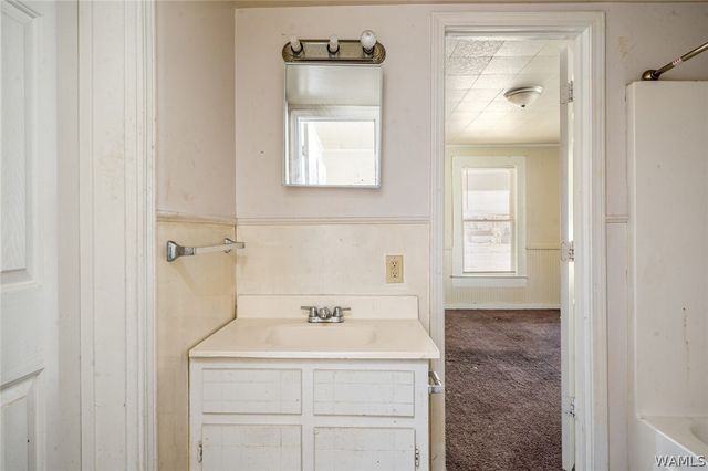 909 35th, Tuscaloosa, AL 35401