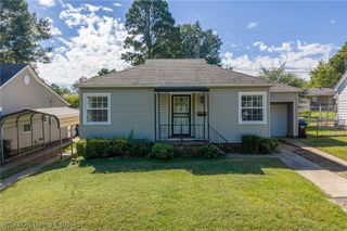 2406 S S Street, Fort Smith, AR 72901