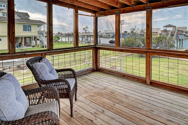 1219 Pilot Lane, Galveston, TX 77554