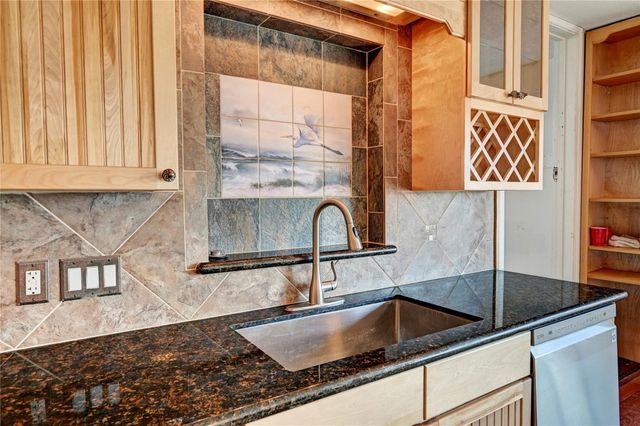 1219 Pilot Lane, Galveston, TX 77554