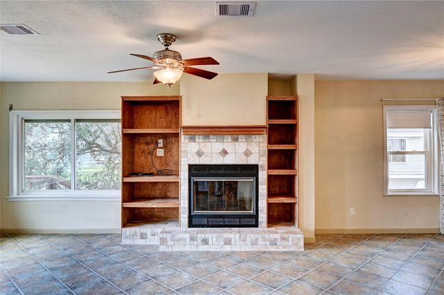 1219 Pilot Lane, Galveston, TX 77554