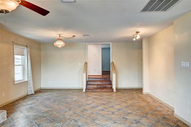 1219 Pilot Lane, Galveston, TX 77554