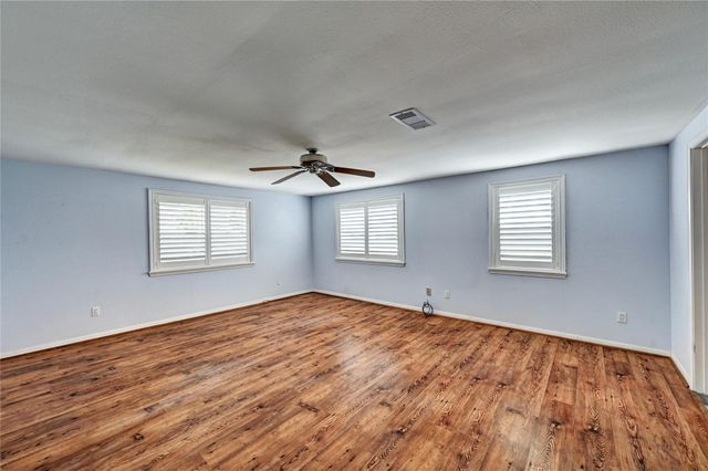 1219 Pilot Lane, Galveston, TX 77554