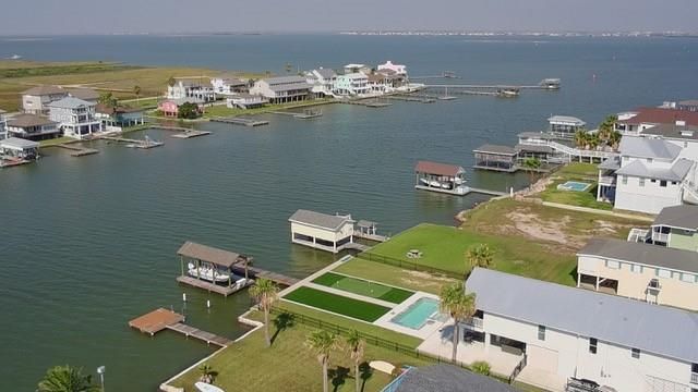 1219 Pilot Lane, Galveston, TX 77554